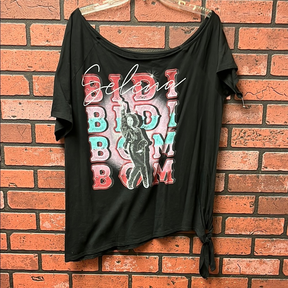 Black Graphic Women's Top